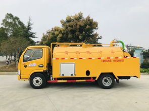 東風(fēng)多利卡清洗吸糞車發(fā)車山東煙臺(tái)